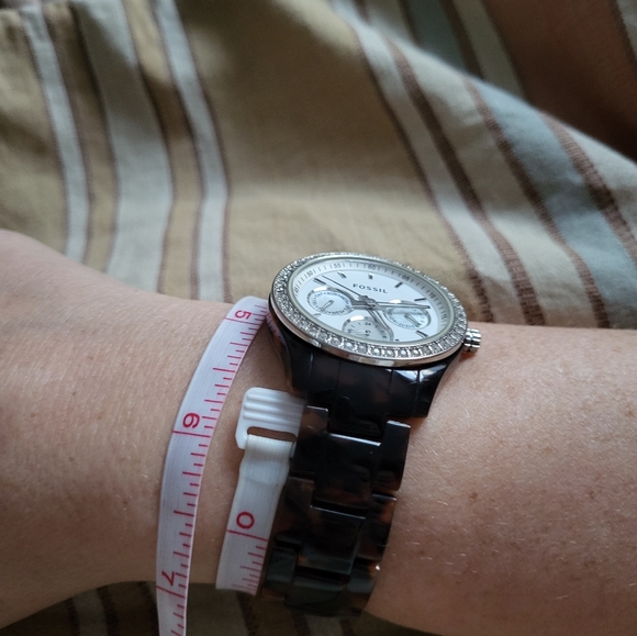 Fossil tortise band swarvoski crystal watch - Picture 3 of 5
